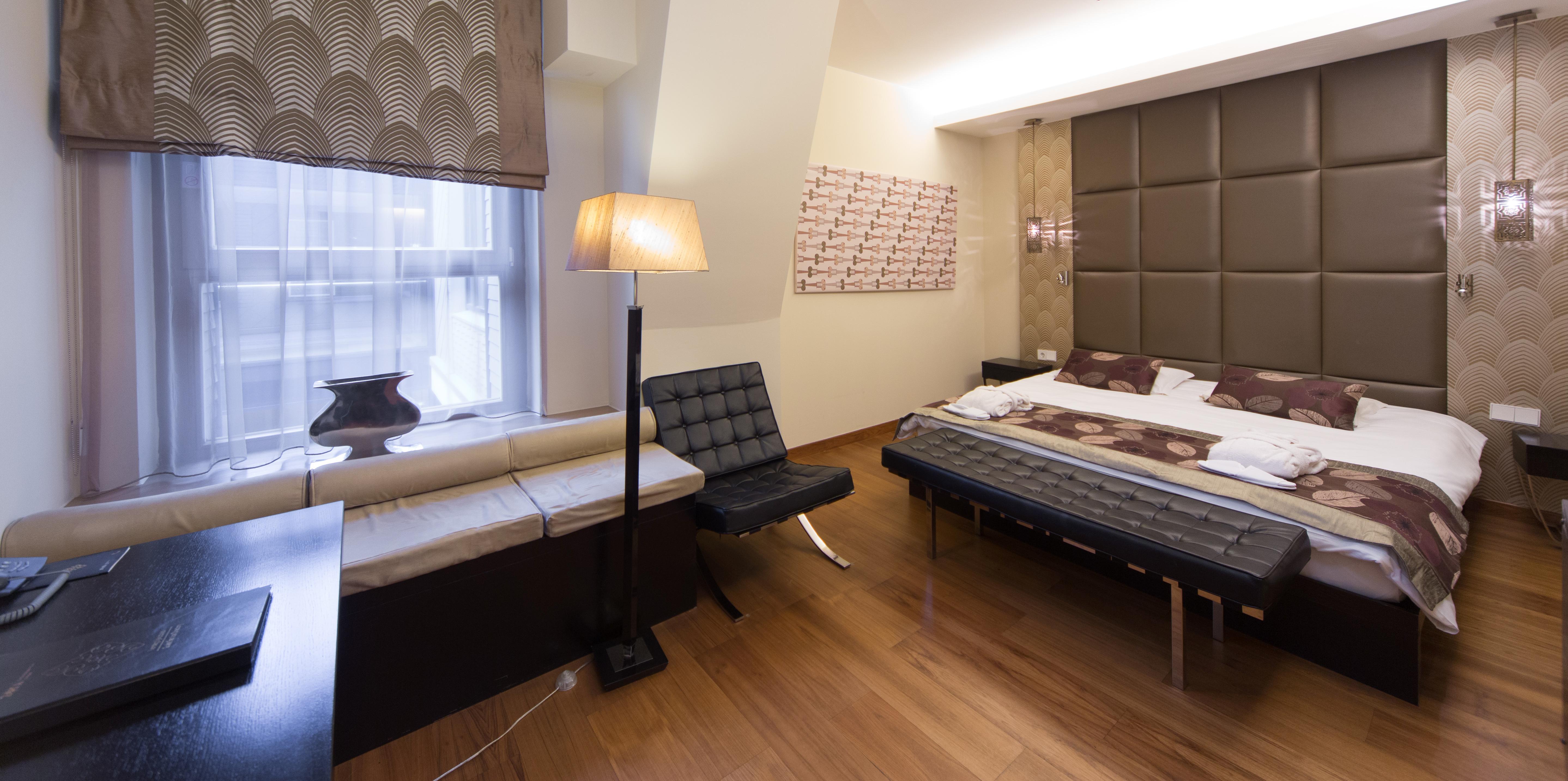 Continental 4* Budapeste